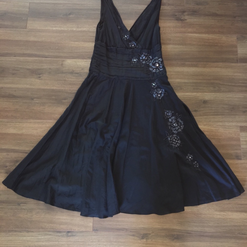 Monsoon dress - Picture 4 of 8
